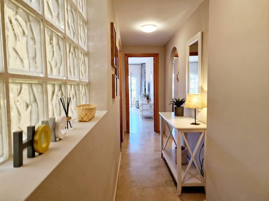 Royal Golf View: 2Br, Pools & Ac Apartment Sitio de Calahonda Luaran gambar