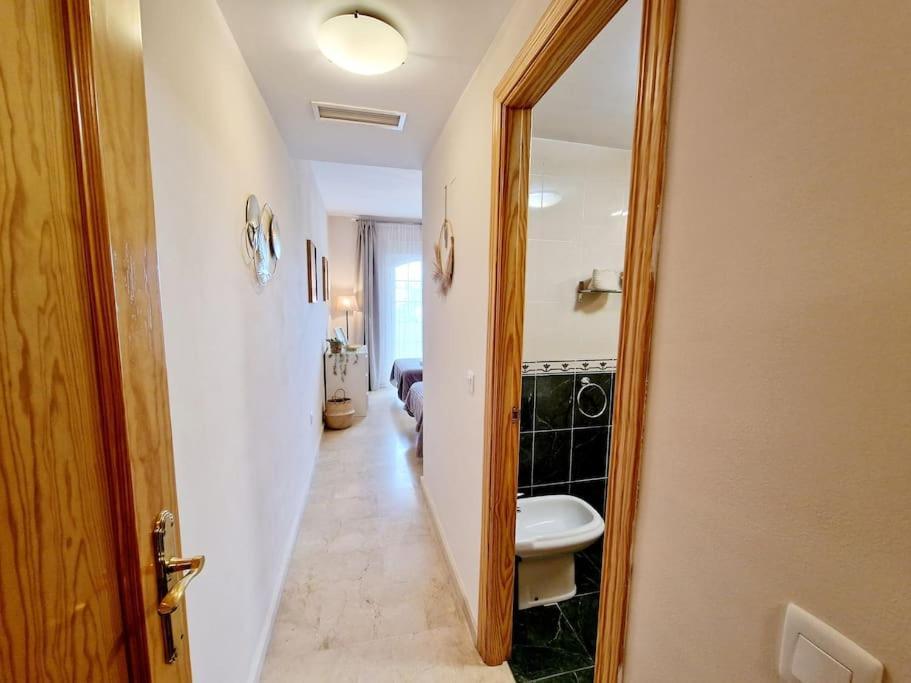 Royal Golf View: 2Br, Pools & Ac Apartment Sitio de Calahonda Luaran gambar