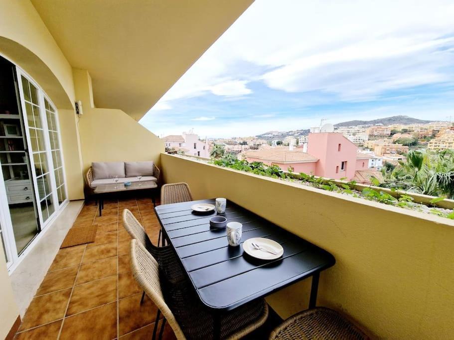 Royal Golf View: 2Br, Pools & Ac Apartment Sitio de Calahonda Luaran gambar