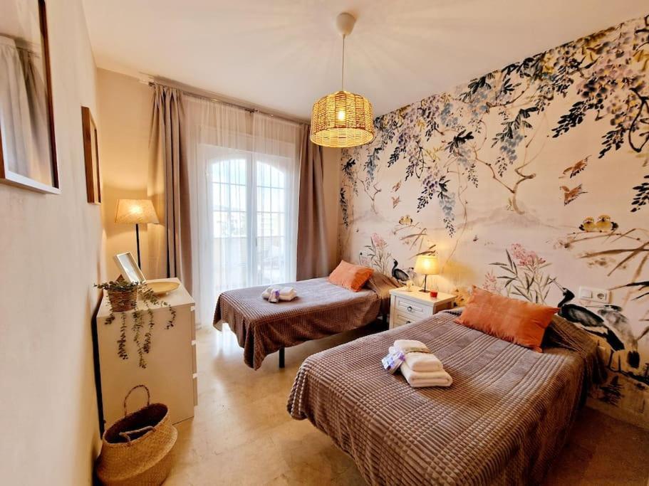 Royal Golf View: 2Br, Pools & Ac Apartment Sitio de Calahonda Luaran gambar